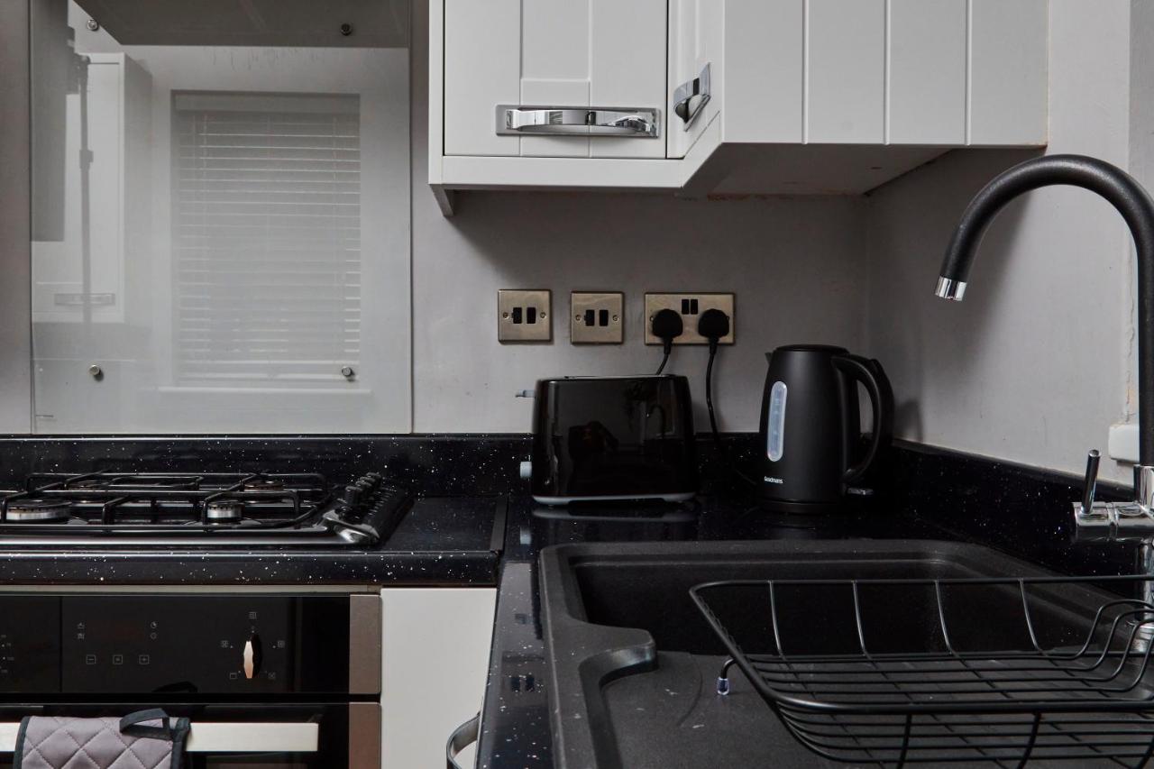 Stylish 2 Bedroom Flat - Close To Newcastle City Centre Гейтсхед Экстерьер фото