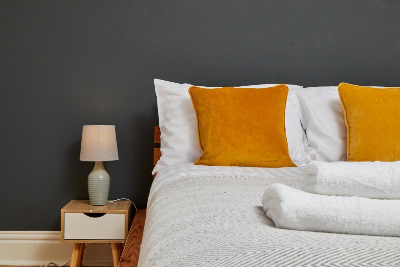 Stylish 2 Bedroom Flat - Close To Newcastle City Centre Гейтсхед Экстерьер фото